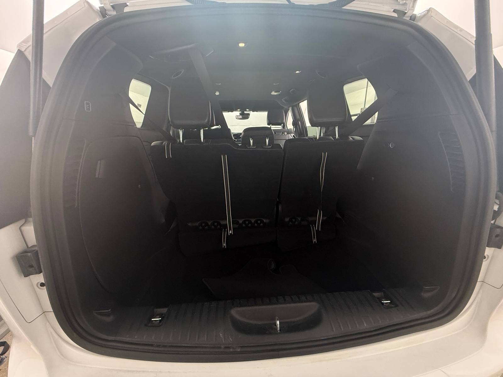 Thumbnail: 2025 Chrysler Pacifica - 6