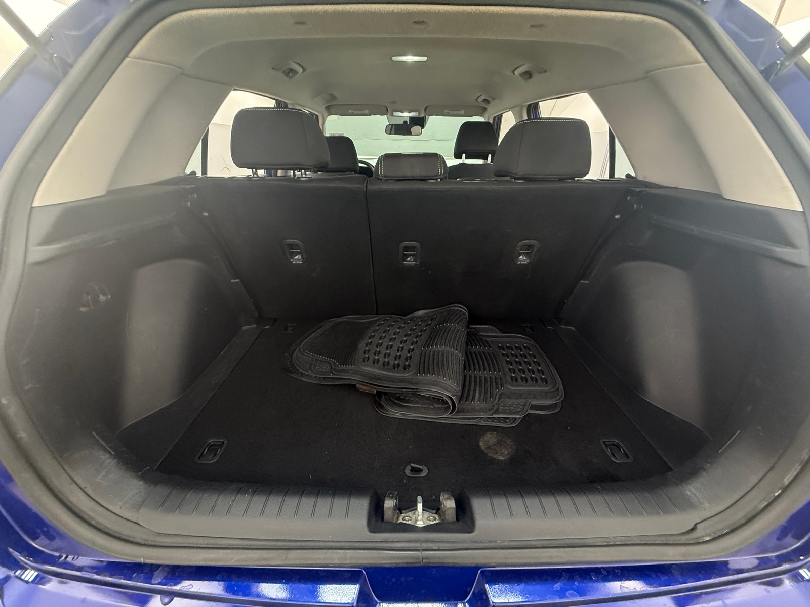 Thumbnail: 2021 Hyundai Venue - 7