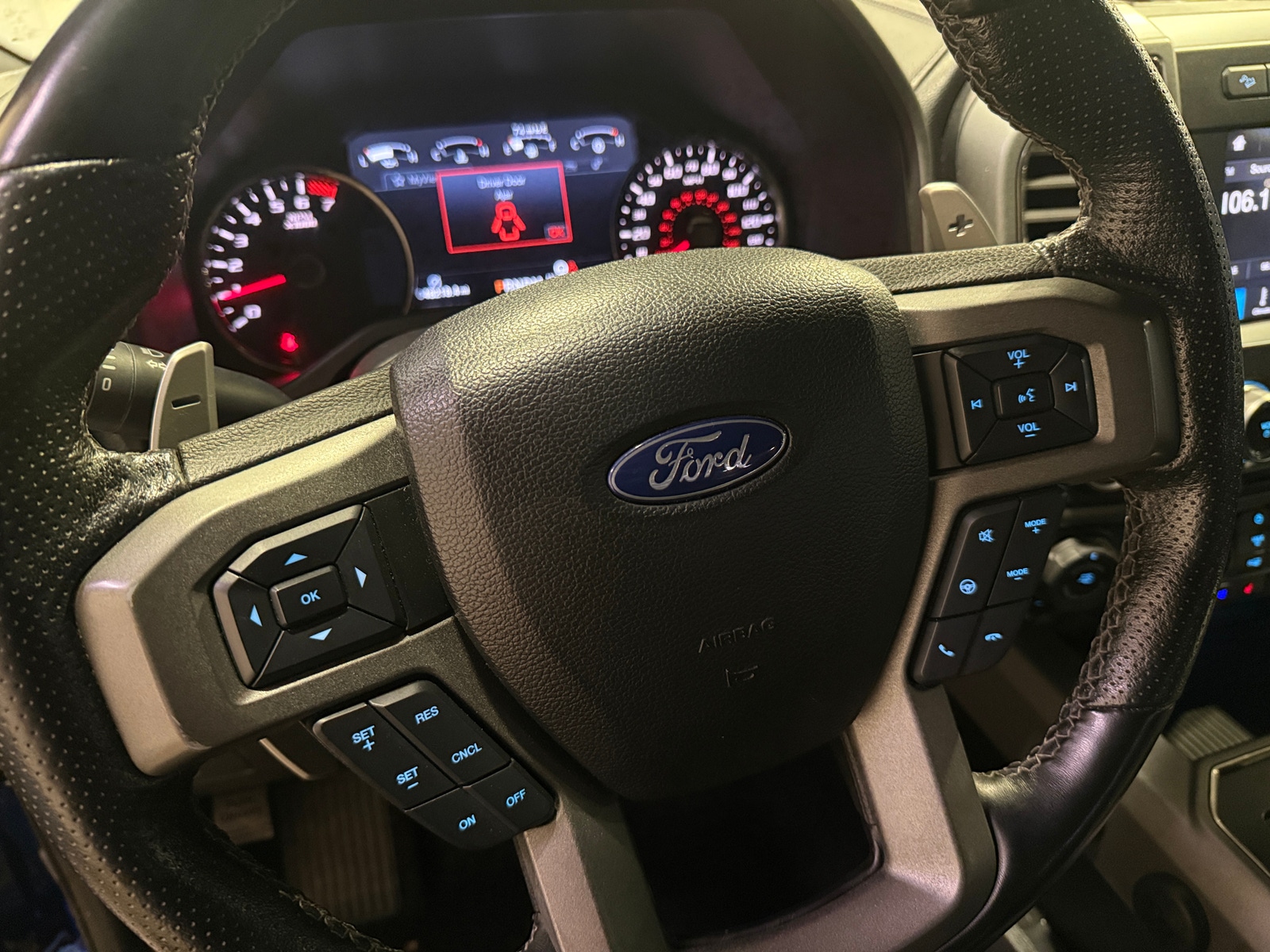 Thumbnail: 2017 Ford Econoline - 4