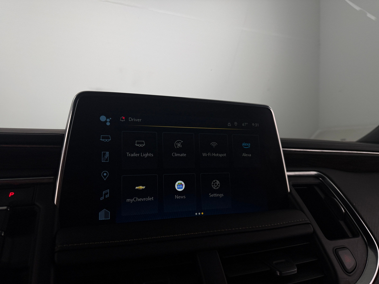 Thumbnail: 2023 Chevrolet Suburban - 3