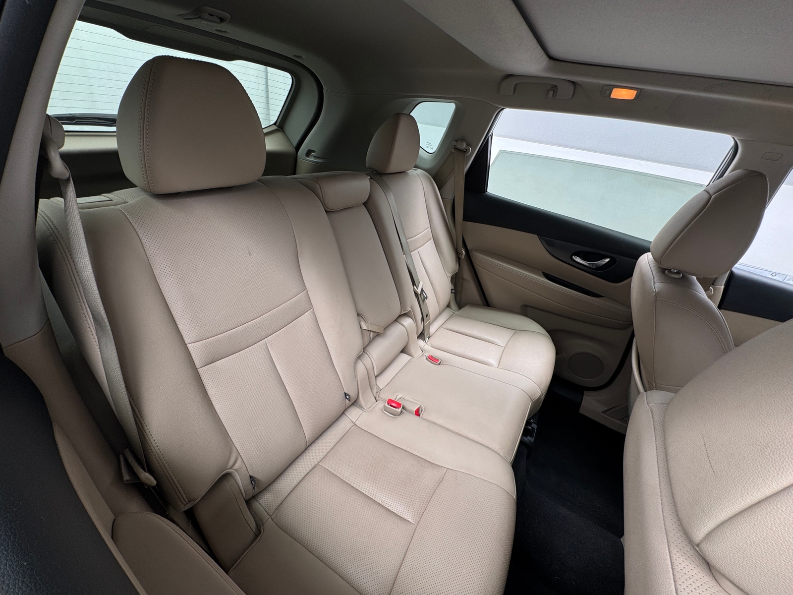 Thumbnail: 2016 Nissan Rogue - 5