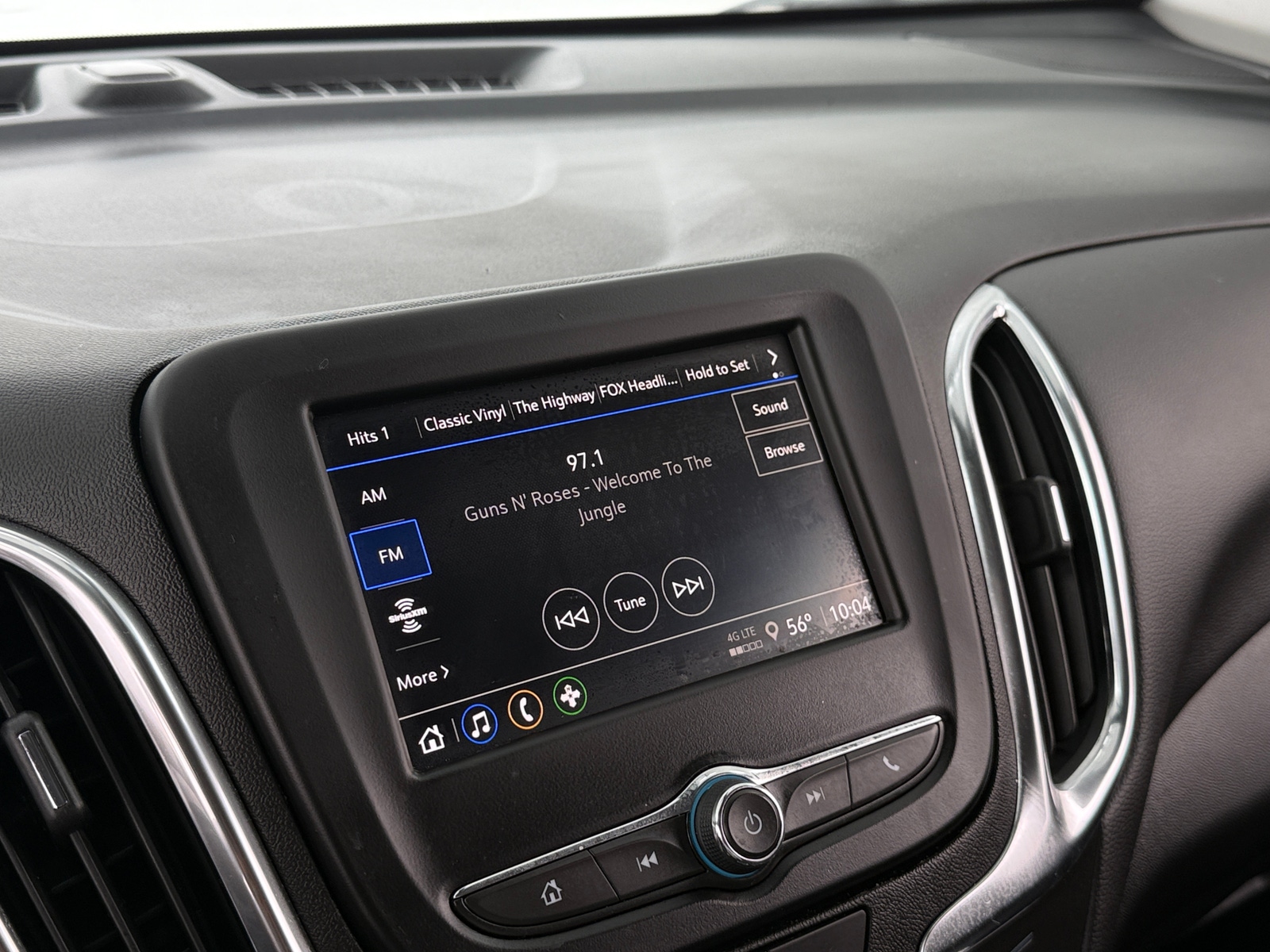 Thumbnail: 2024 Chevrolet Equinox - 4