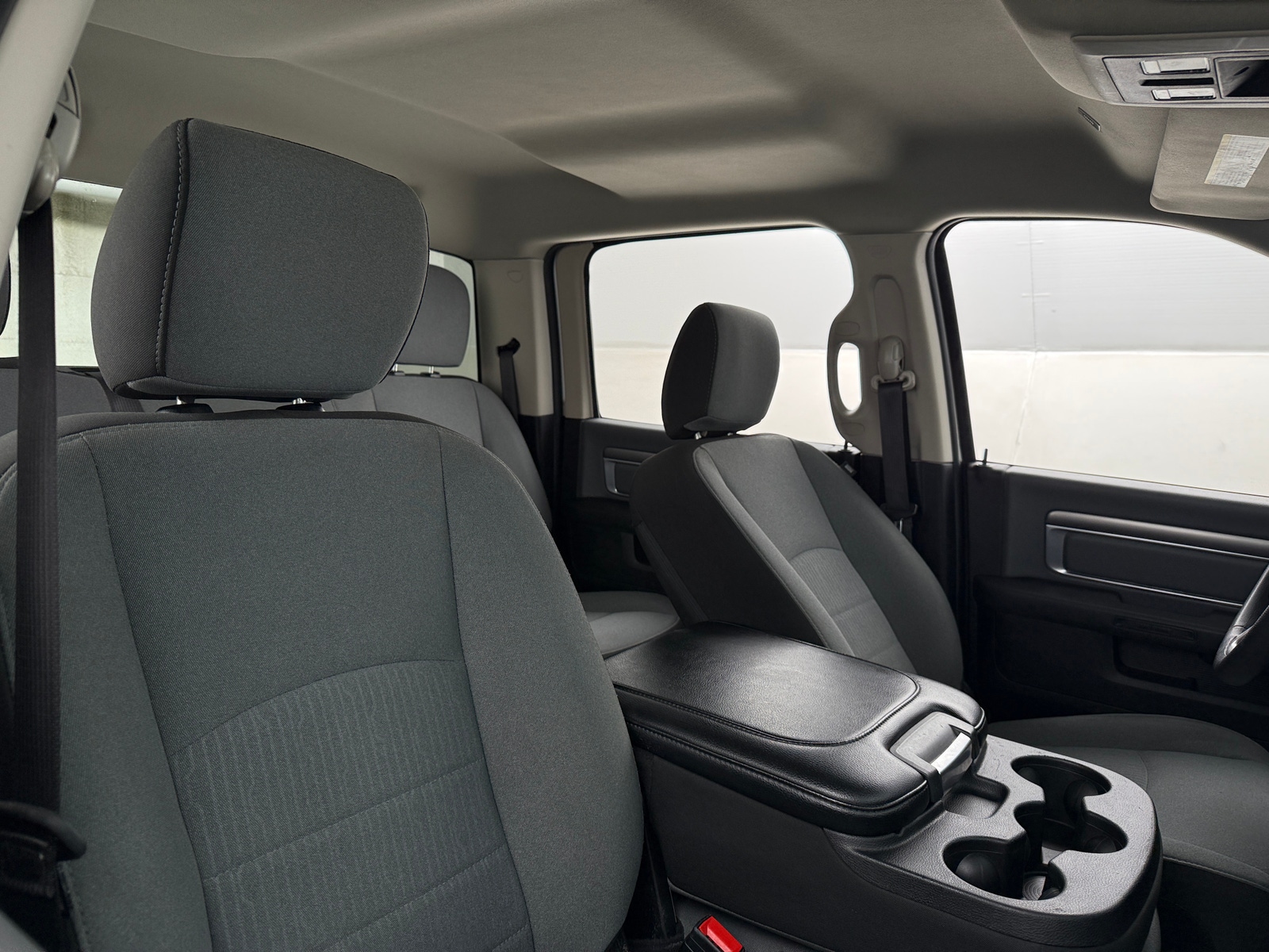 Thumbnail: 2023 RAM 1500 Classic - 2