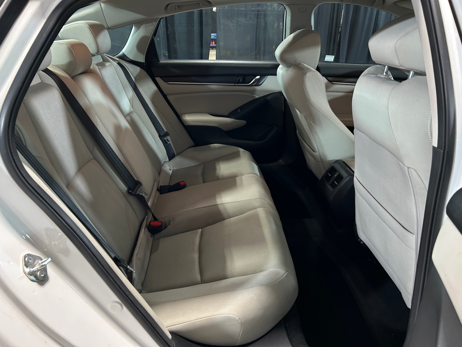 Thumbnail: 2018 Honda Accord - 6