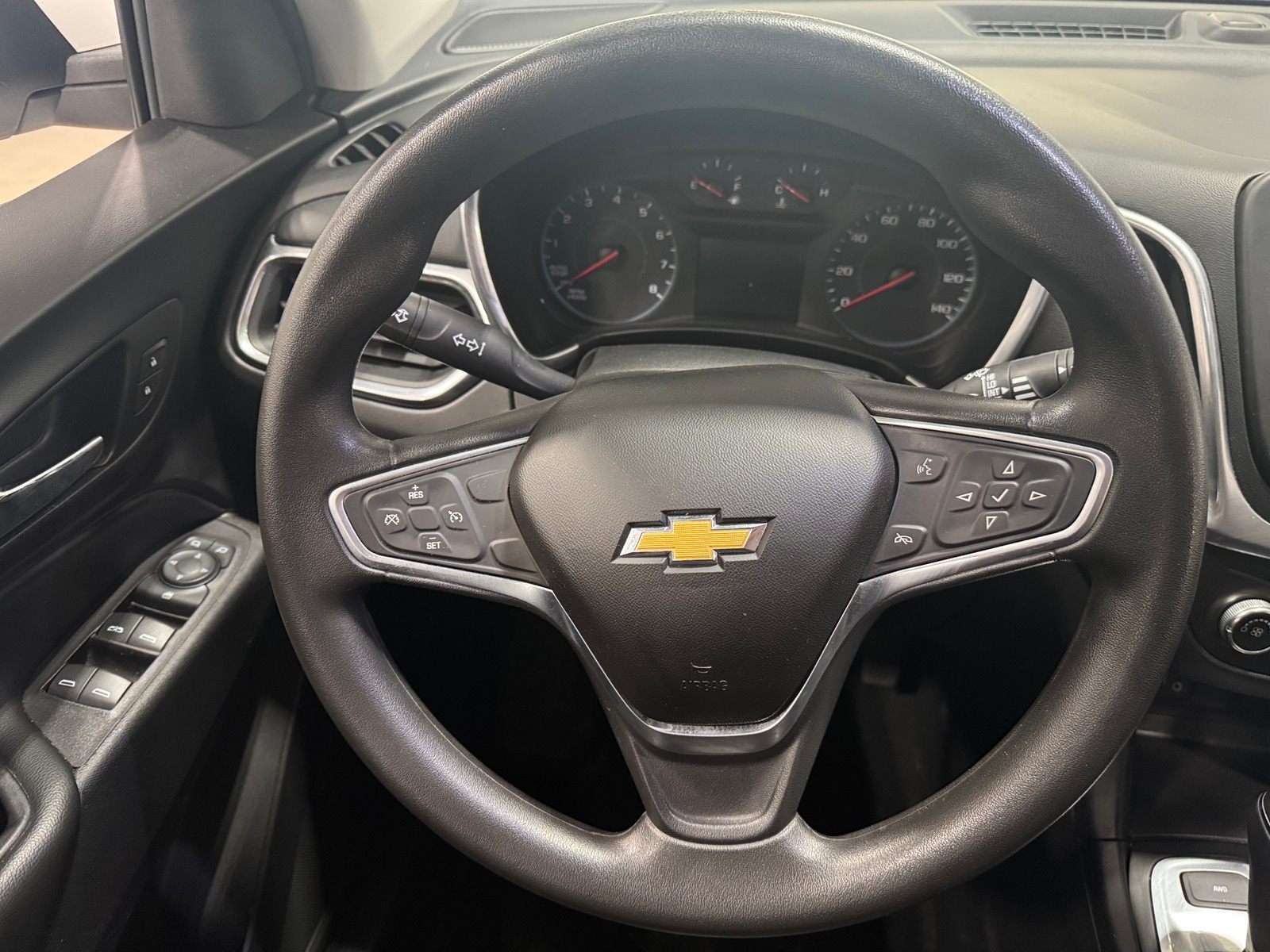 Thumbnail: 2018 Chevrolet Equinox - 5
