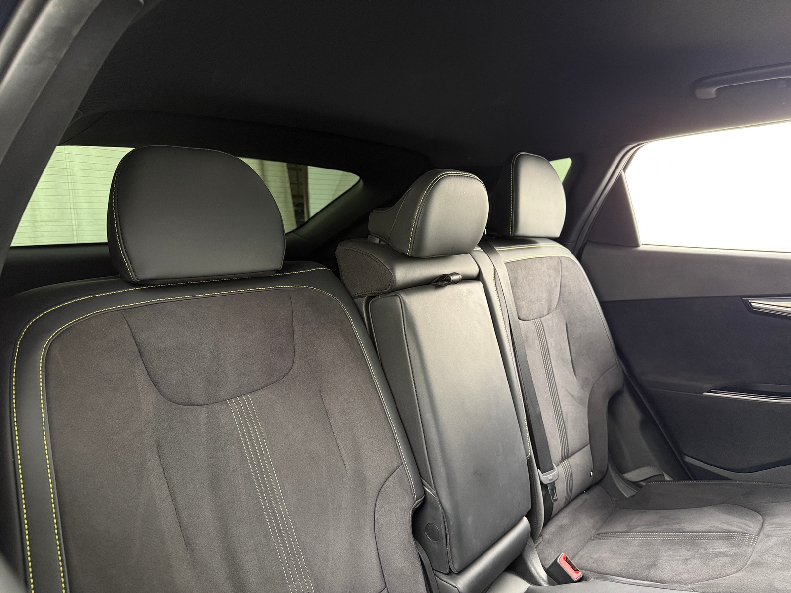 Thumbnail: 2023 Kia EV6 - 6