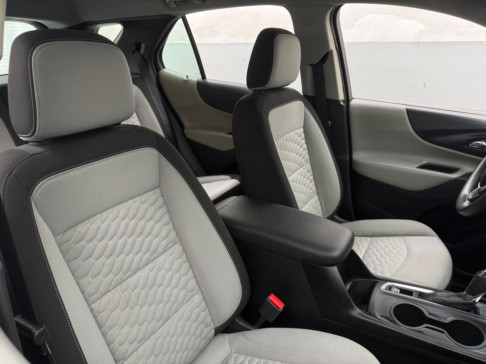 Thumbnail: 2018 Chevrolet Equinox - 2