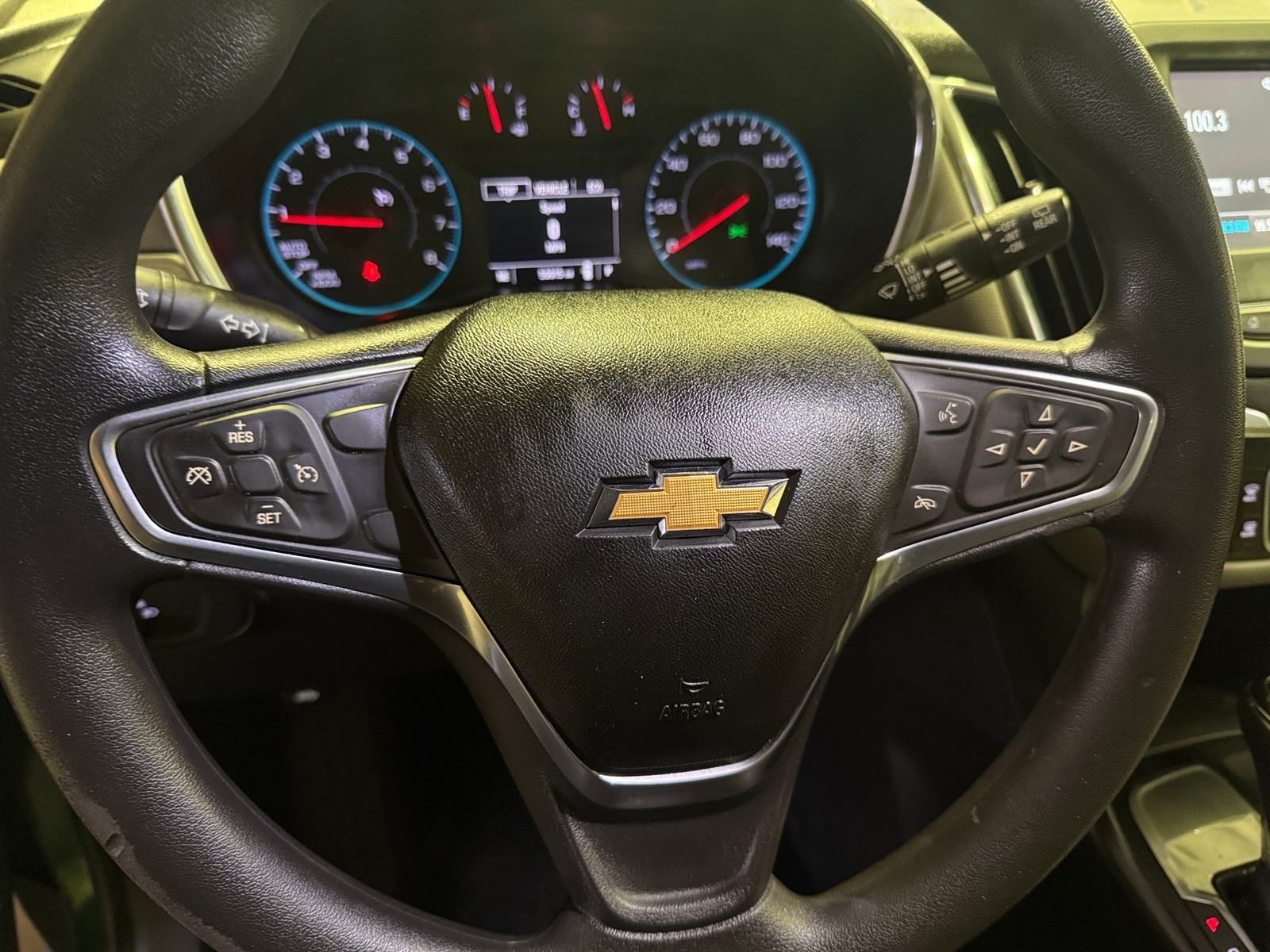 Thumbnail: 2018 Chevrolet Equinox - 5