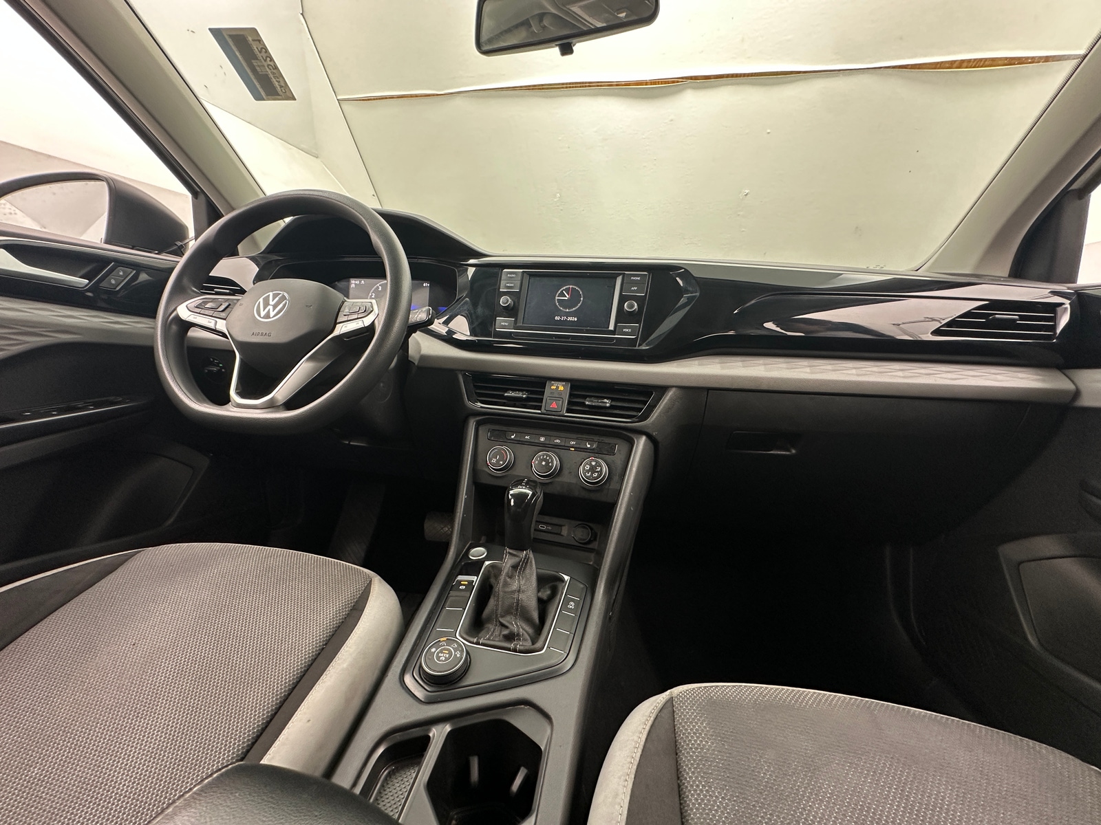 Thumbnail: 2022 Volkswagen Taos - 3