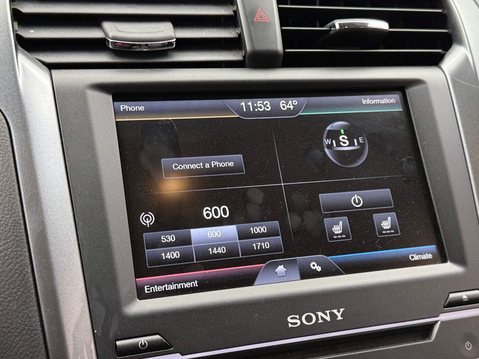 Thumbnail: 2014 Ford Fusion - 3