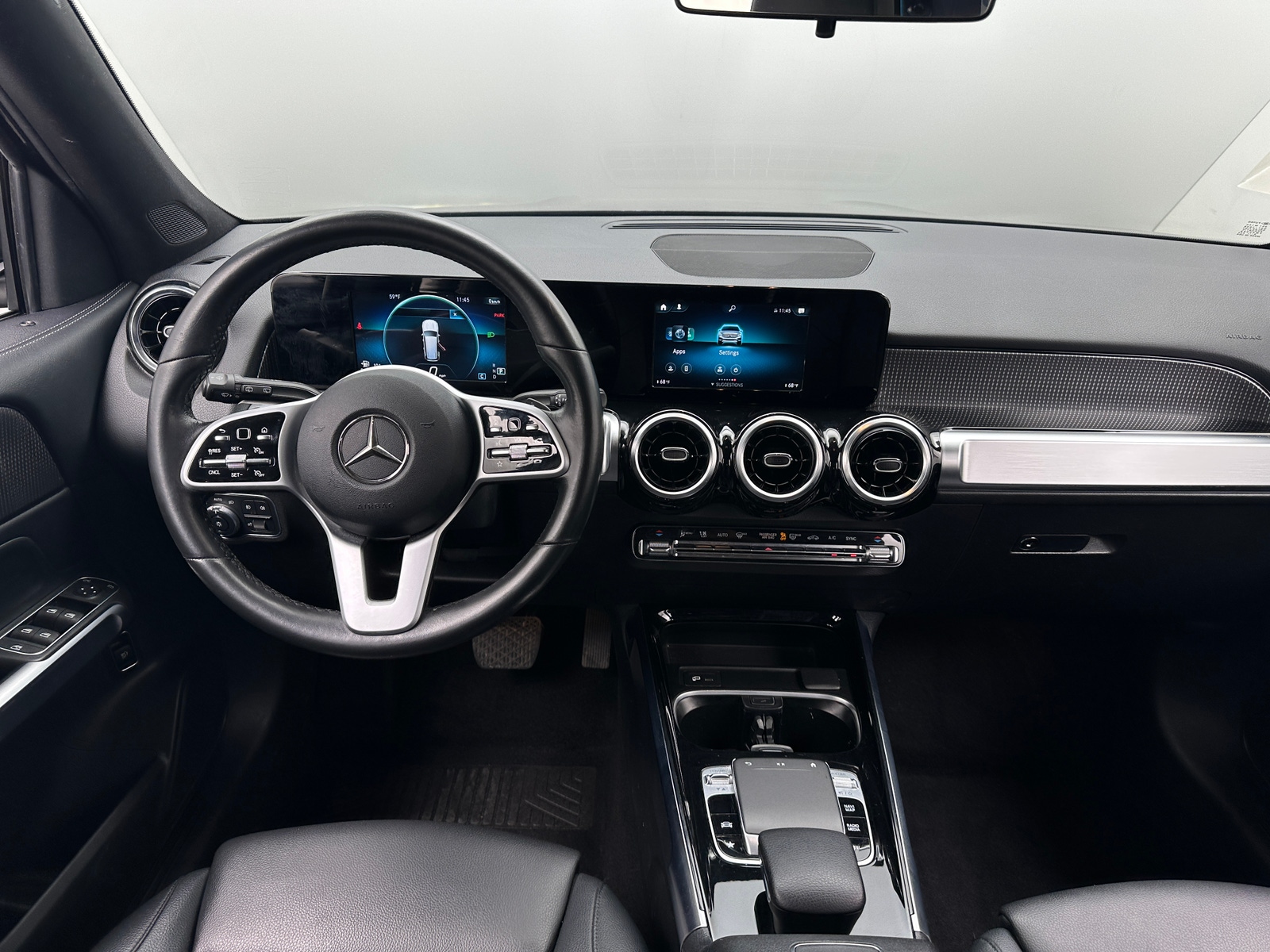 Thumbnail: 2020 Mercedes-Benz GLB - 5