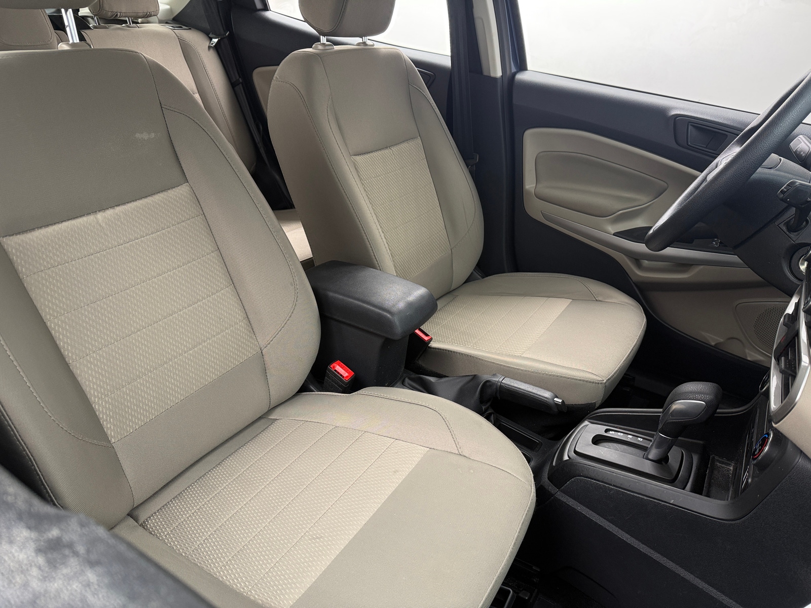 Thumbnail: 2022 Ford EcoSport - 2