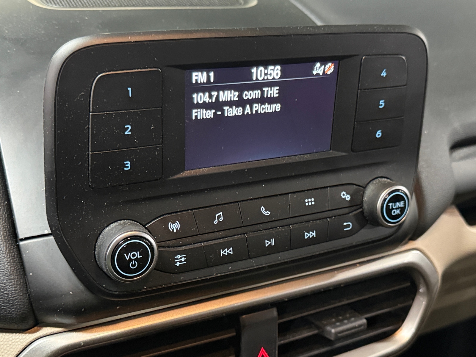 Thumbnail: 2022 Ford EcoSport - 4