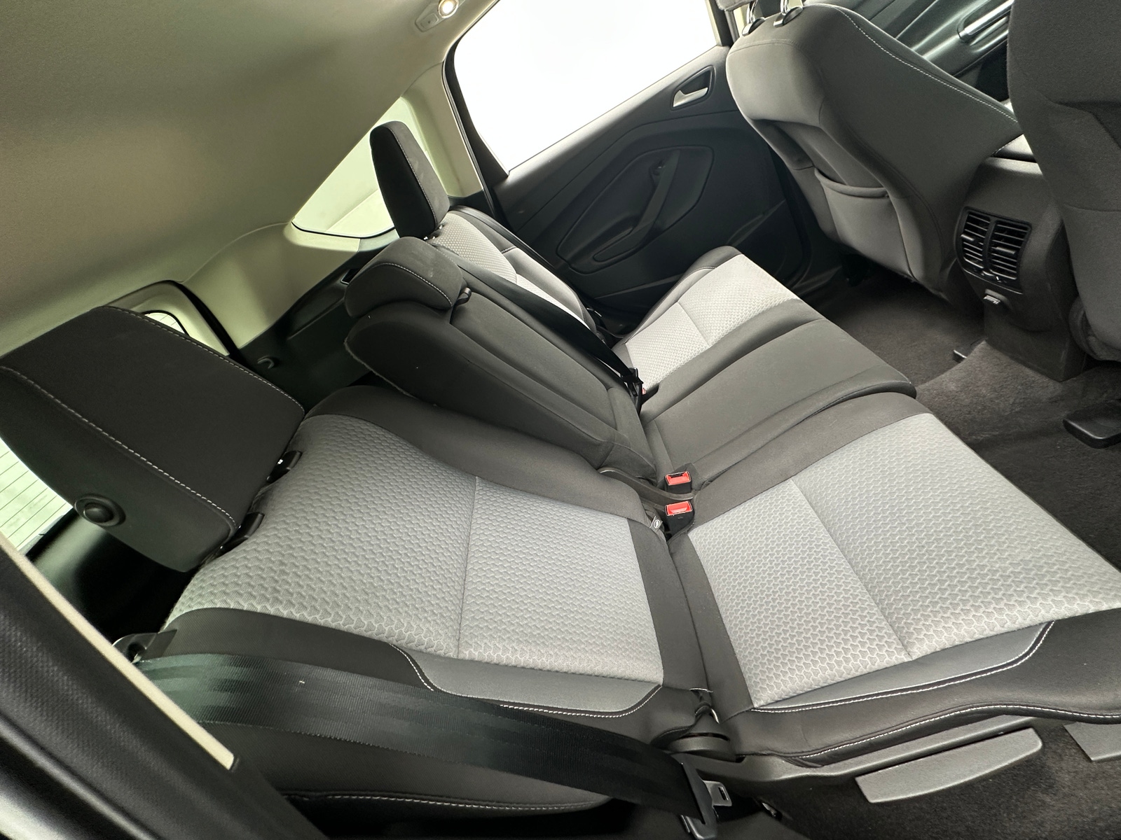 Thumbnail: 2017 Ford Escape - 6