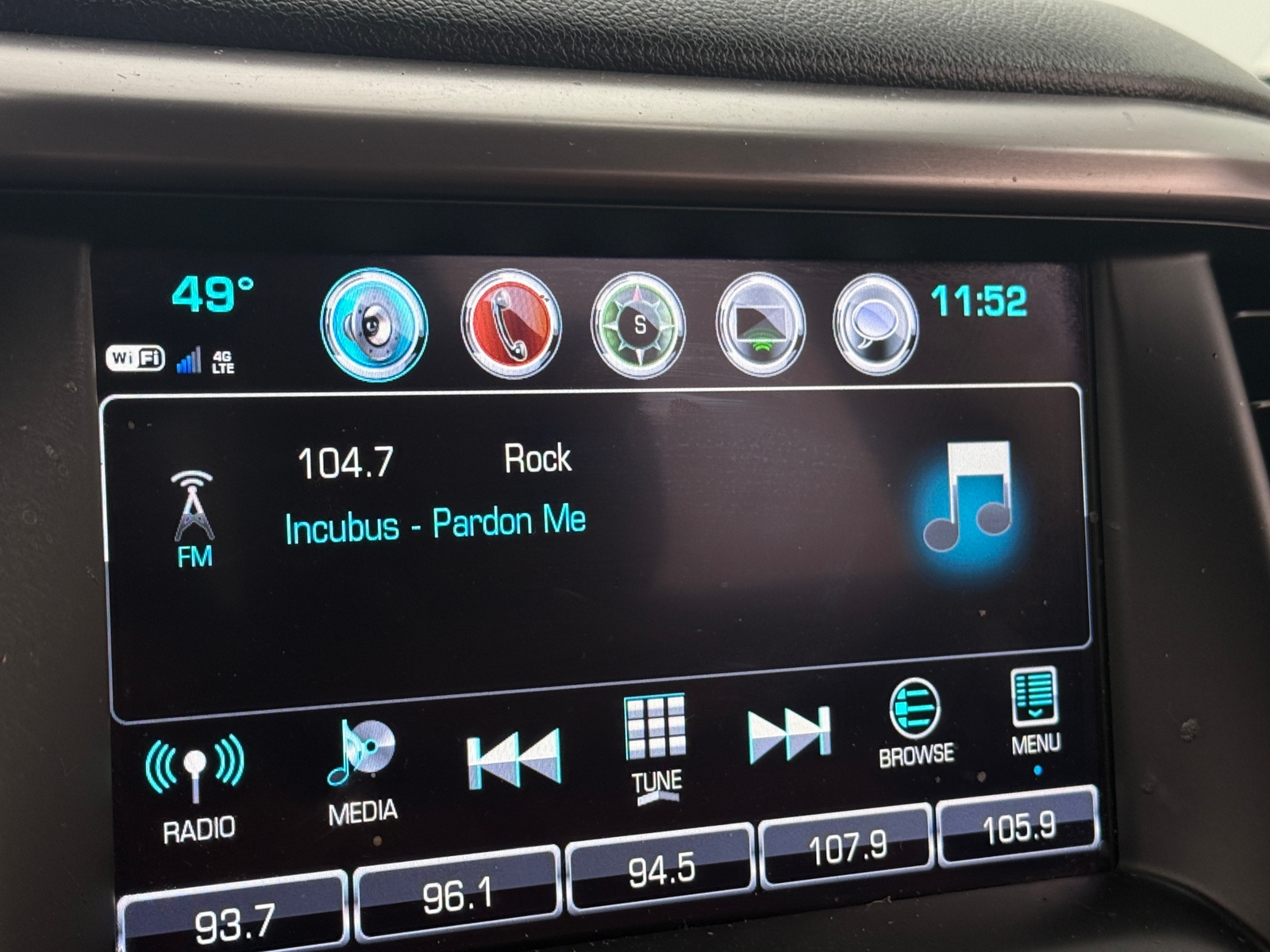 Thumbnail: 2019 GMC Acadia - 3