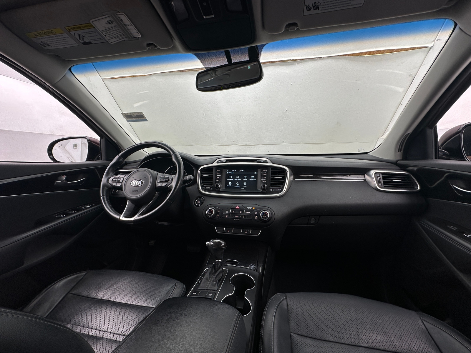 Thumbnail: 2017 Kia Sorento - 2