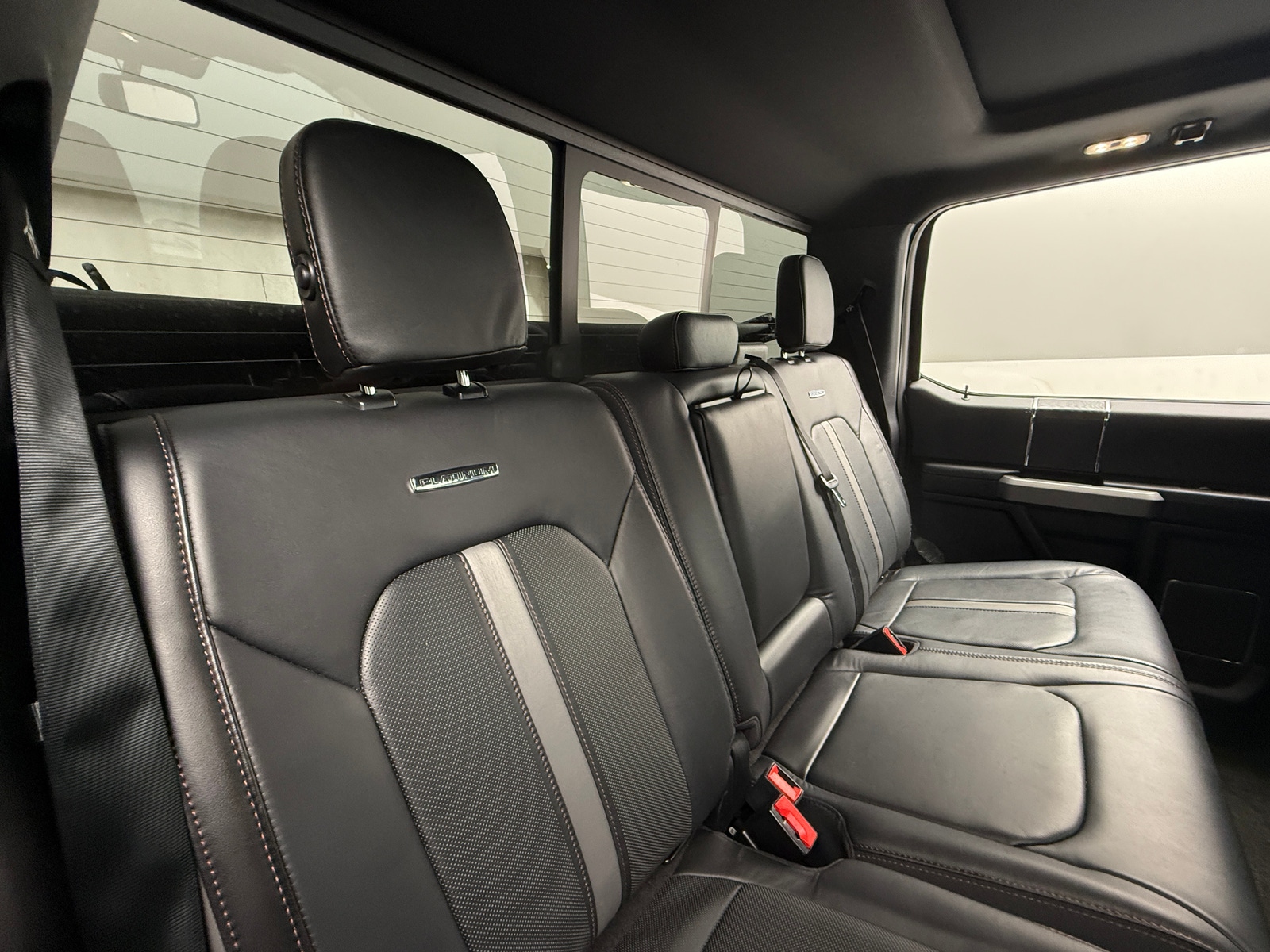 Thumbnail: 2018 Ford Econoline - 5