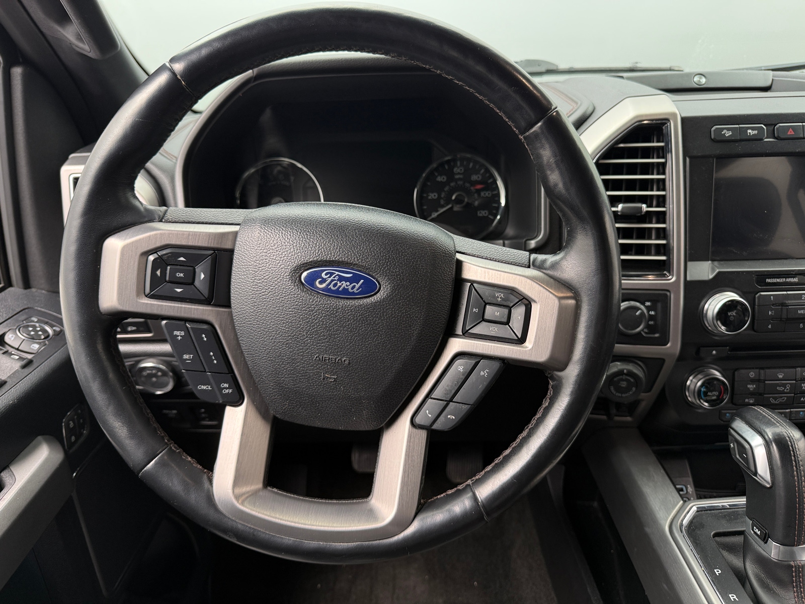 Thumbnail: 2018 Ford Econoline - 4