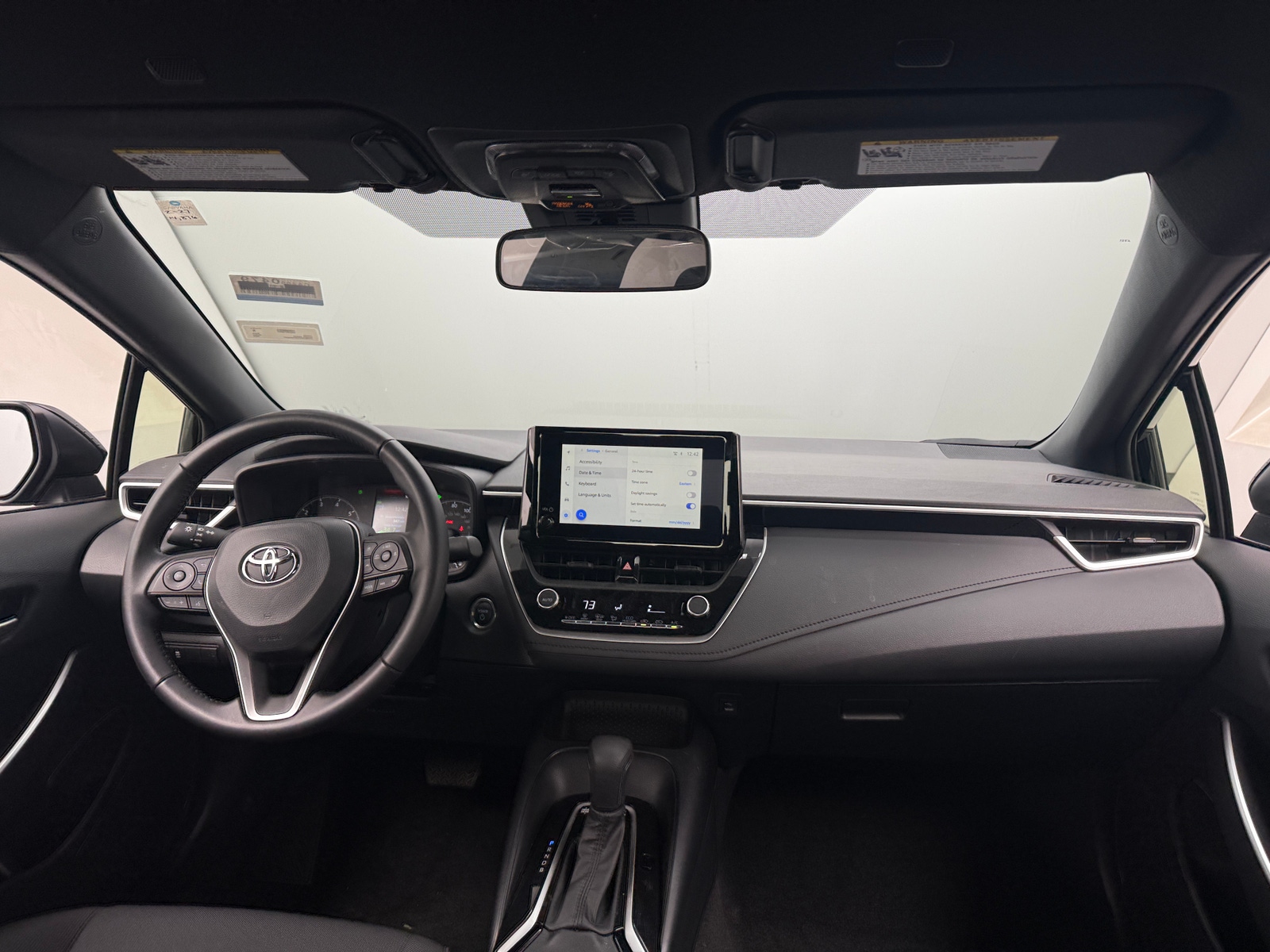 Thumbnail: 2025 Toyota Corolla - 3