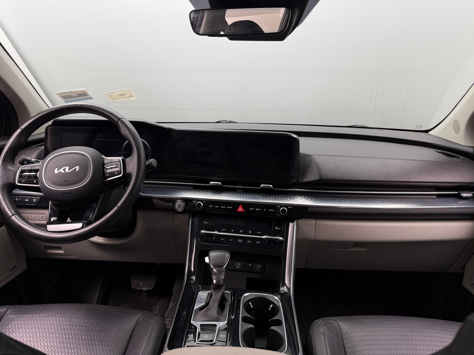 Thumbnail: 2024 Kia Carnival - 2