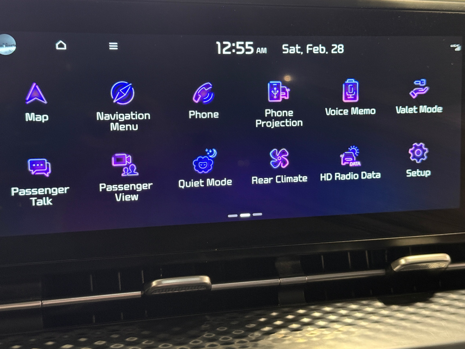 Thumbnail: 2024 Kia Carnival - 3