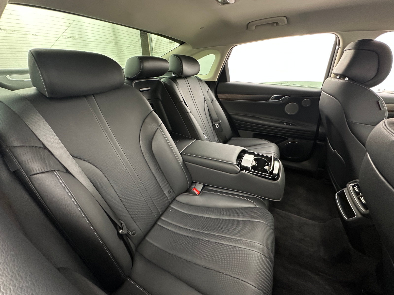 Thumbnail: 2024 Genesis G80 - 5