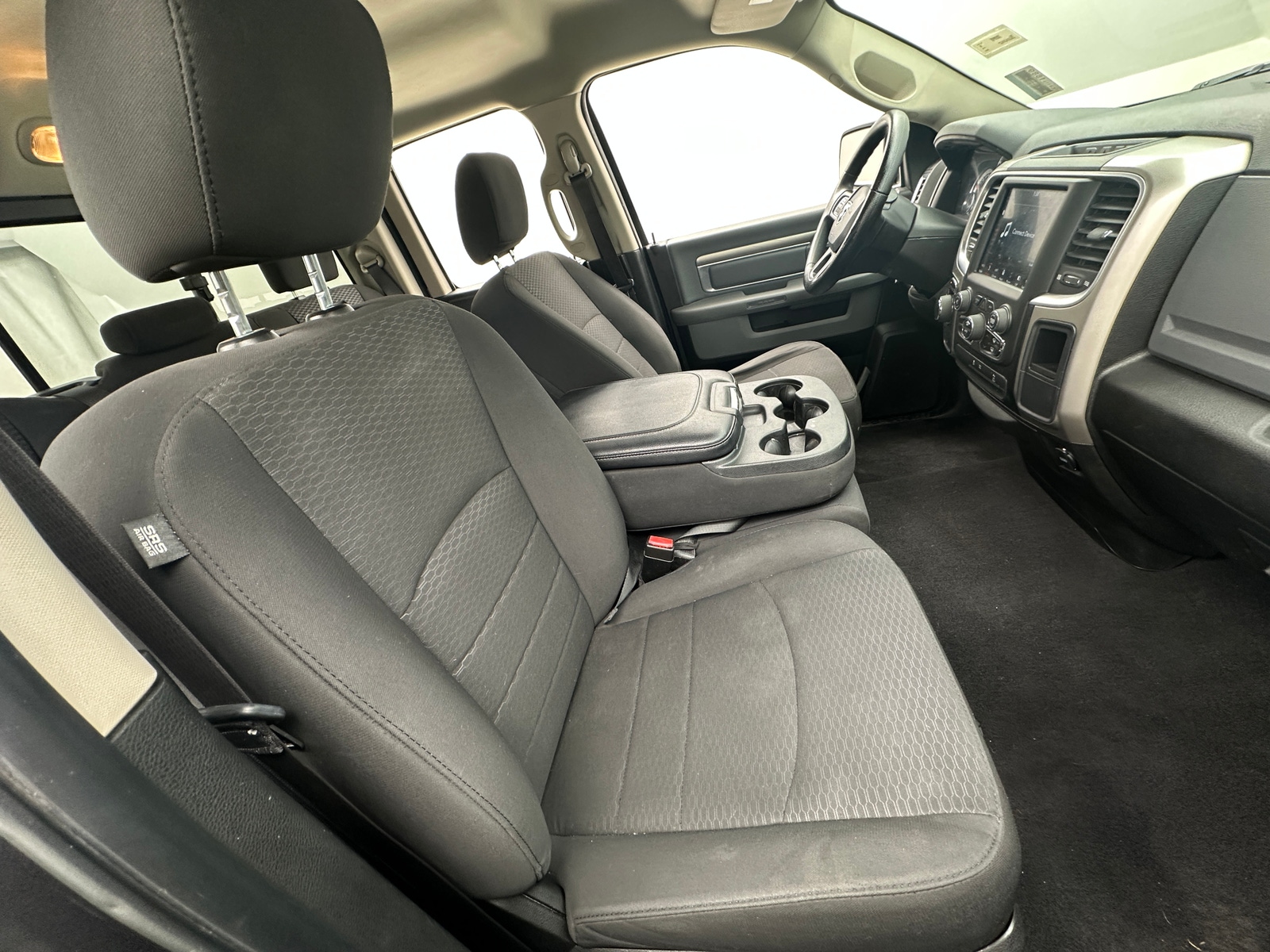 Thumbnail: 2019 RAM 1500 Classic - 2