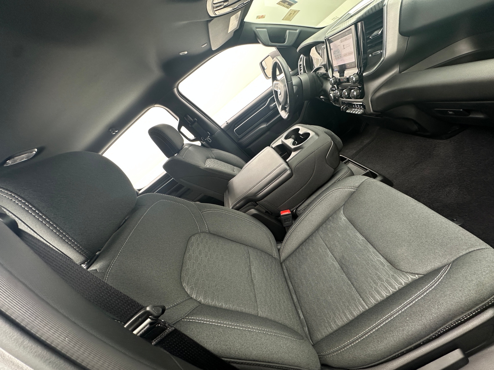 Thumbnail: 2025 RAM 1500 - 2