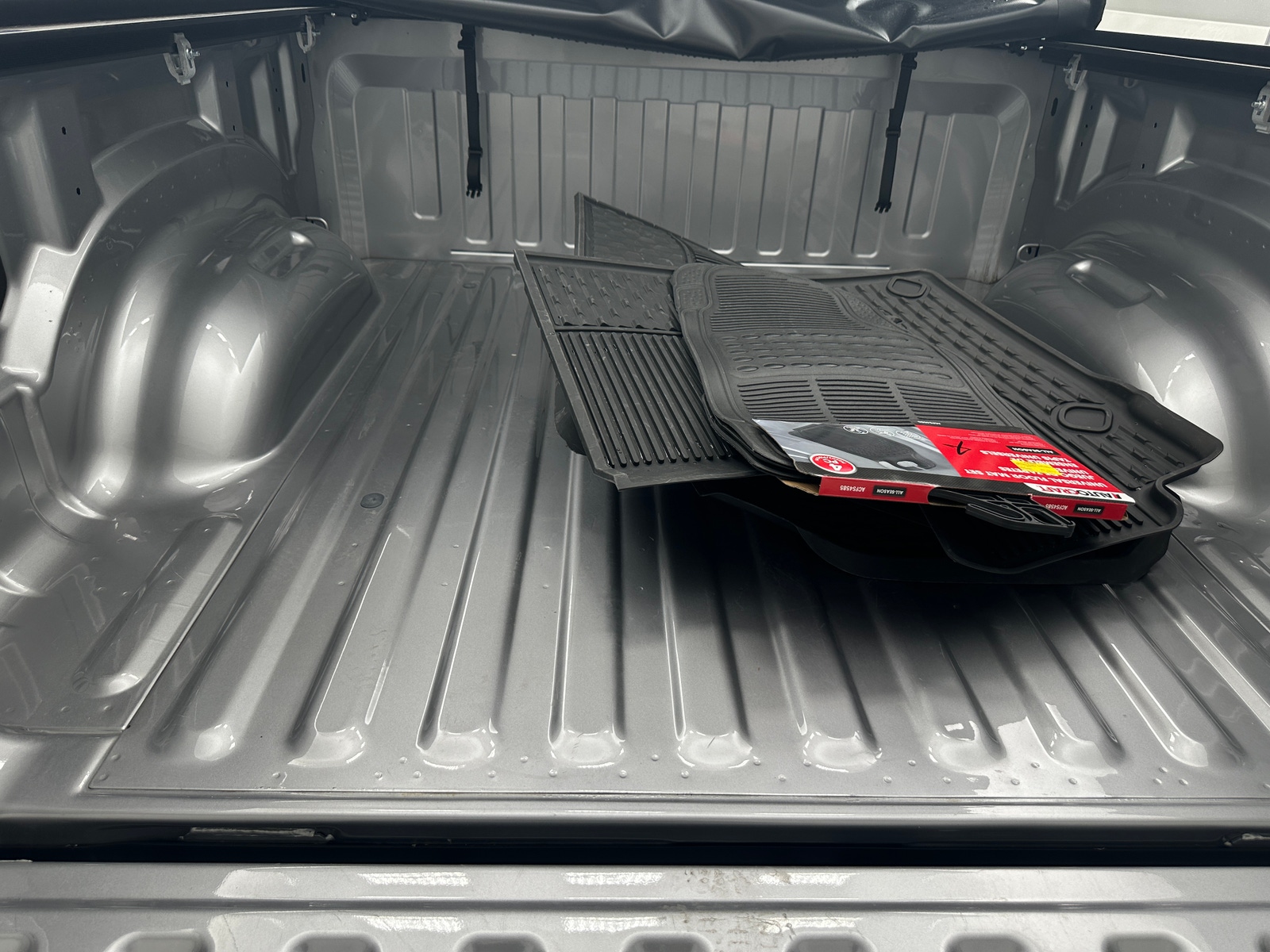 Thumbnail: 2025 RAM 1500 - 7