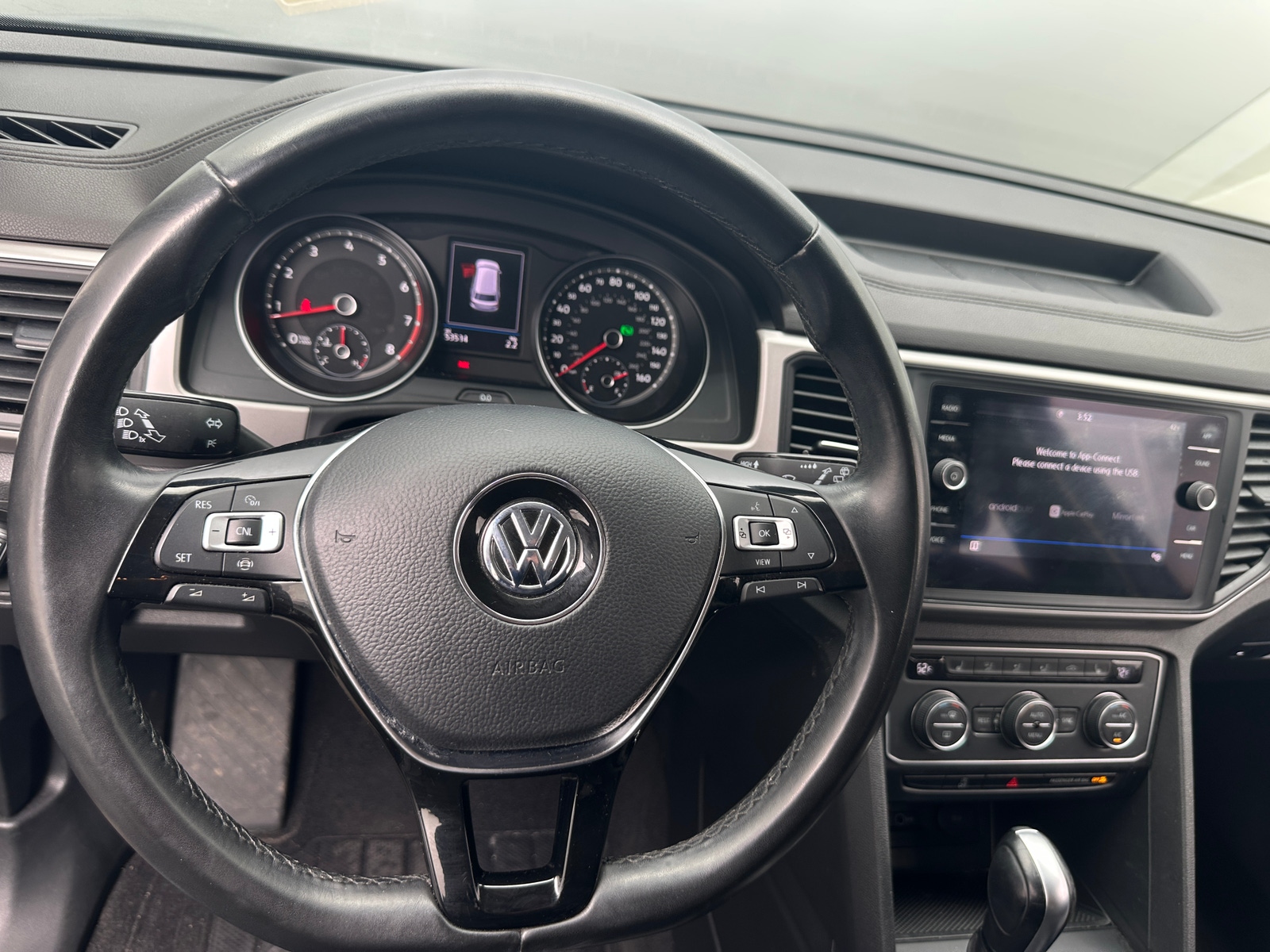 Thumbnail: 2020 Volkswagen Atlas - 4