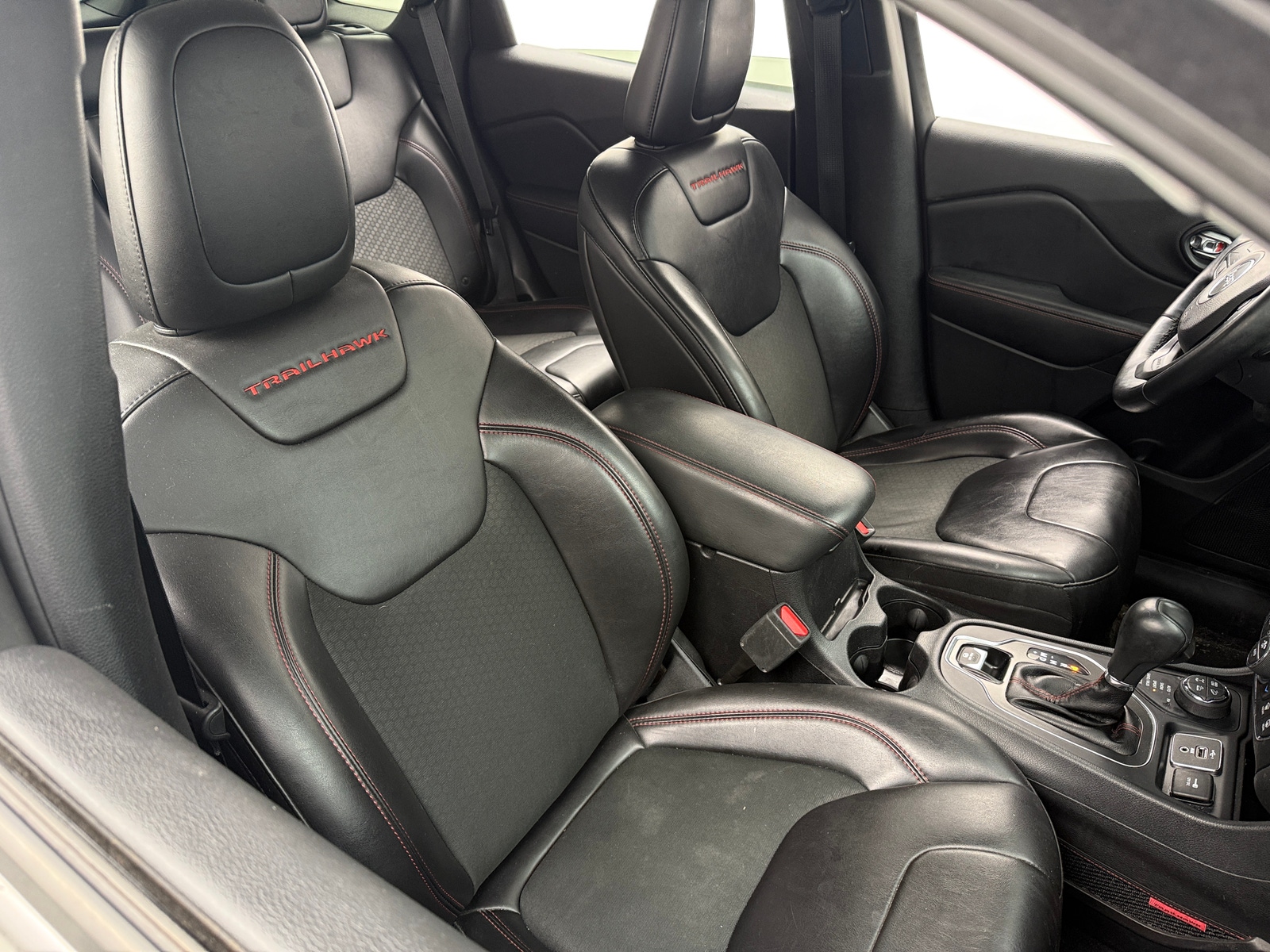 Thumbnail: 2019 Jeep Cherokee - 2