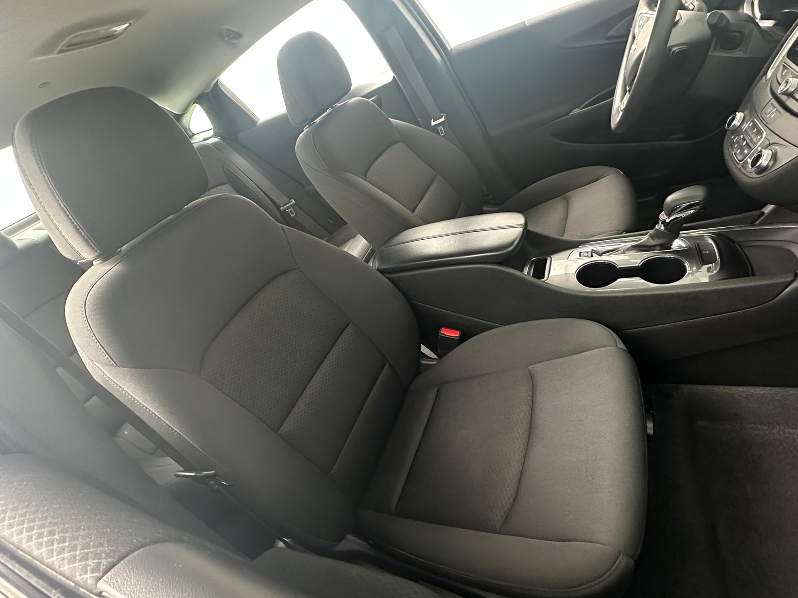 Thumbnail: 2023 Chevrolet Malibu - 2