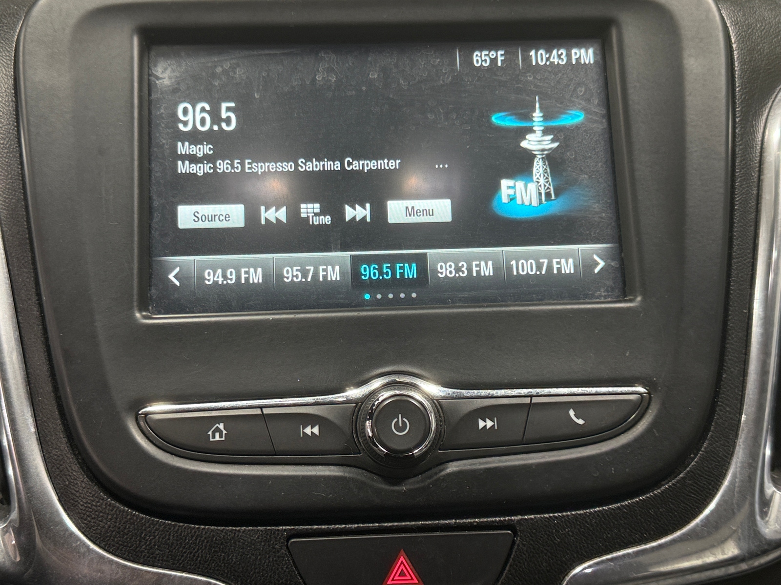 Thumbnail: 2018 Chevrolet Equinox - 4