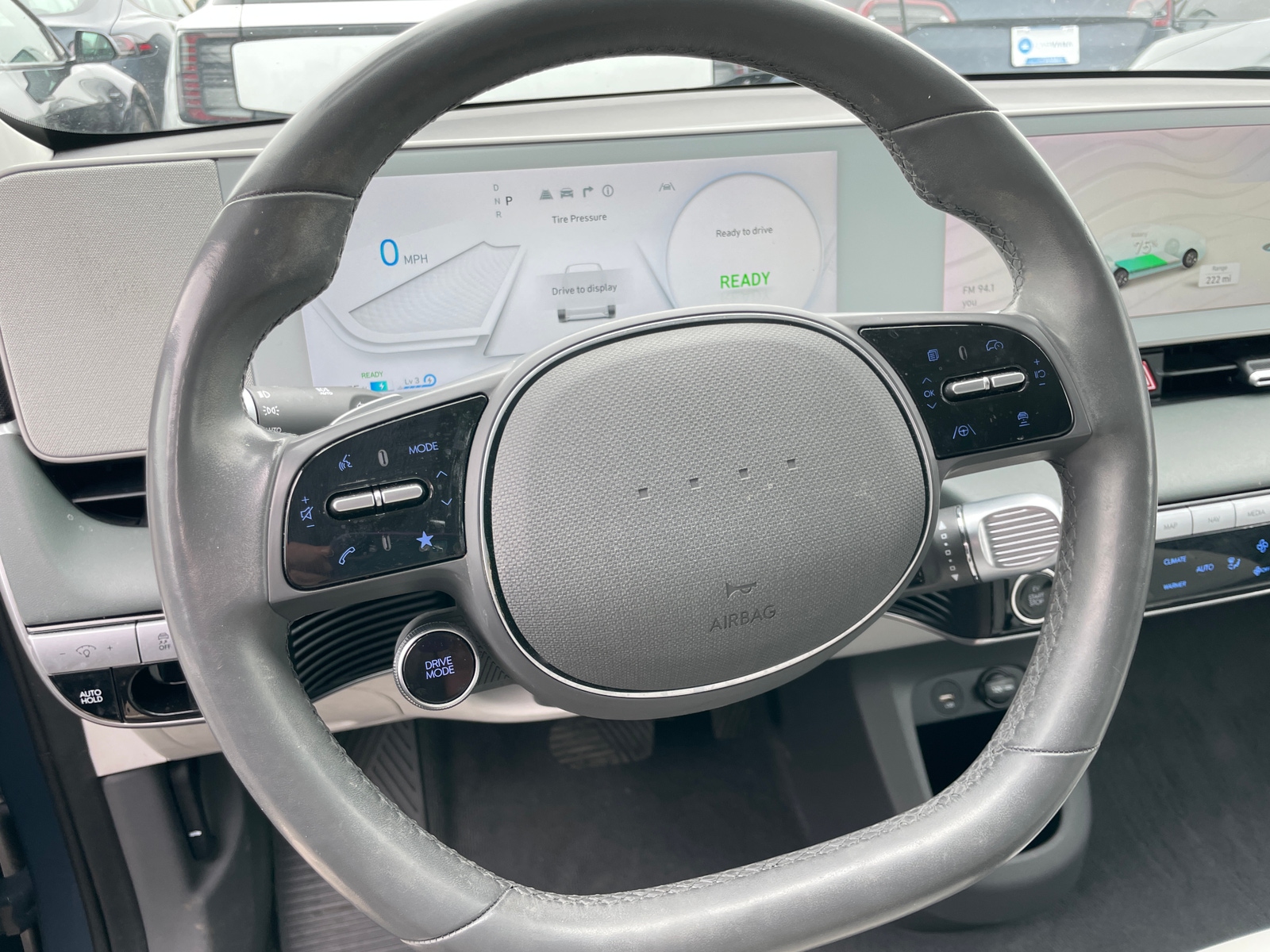 Thumbnail: 2022 Hyundai Ioniq 5 - 4