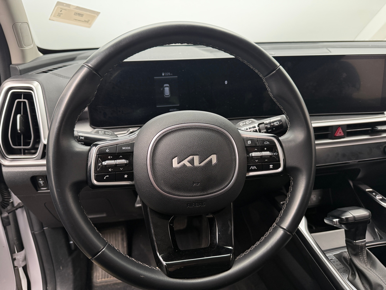 Thumbnail: 2024 Kia Sorento - 4