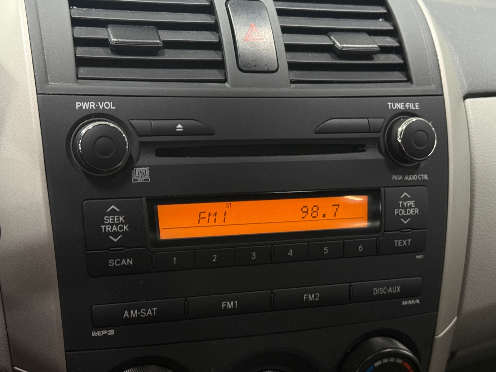 Thumbnail: 2012 Toyota Corolla - 4