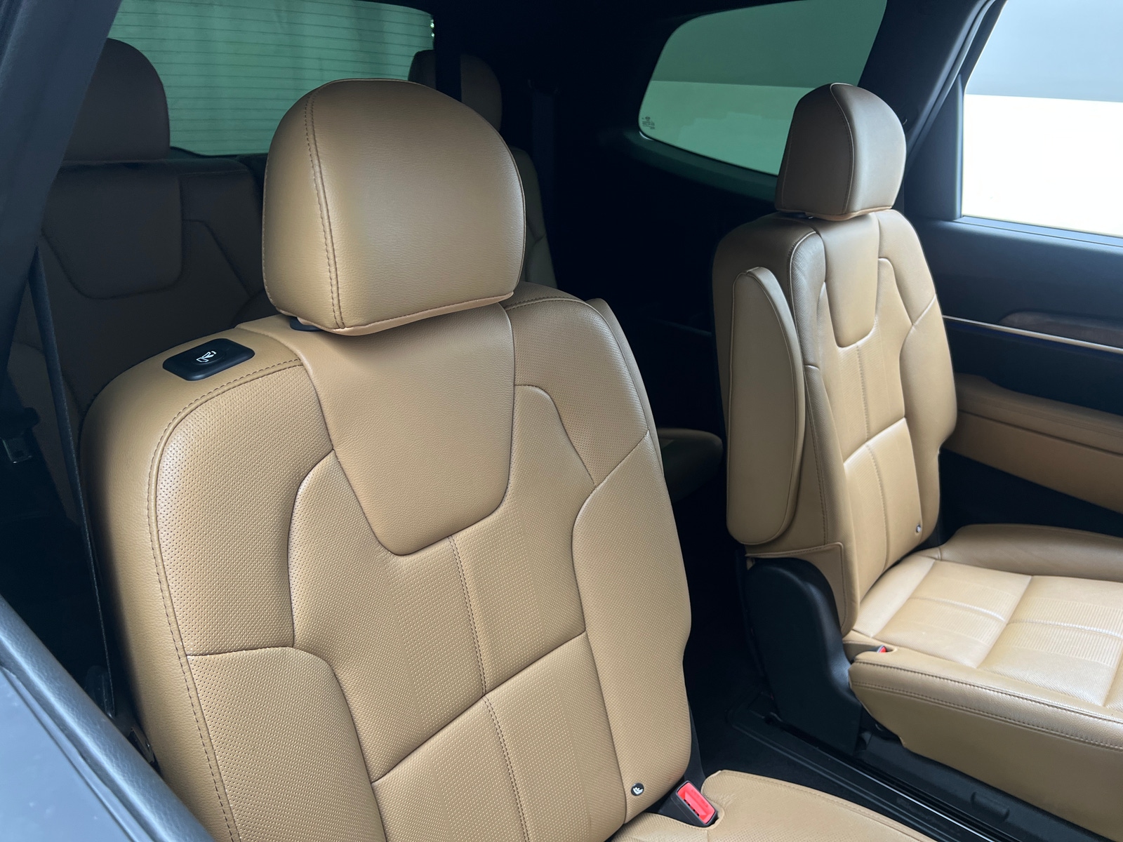 Thumbnail: 2021 Kia Telluride - 5