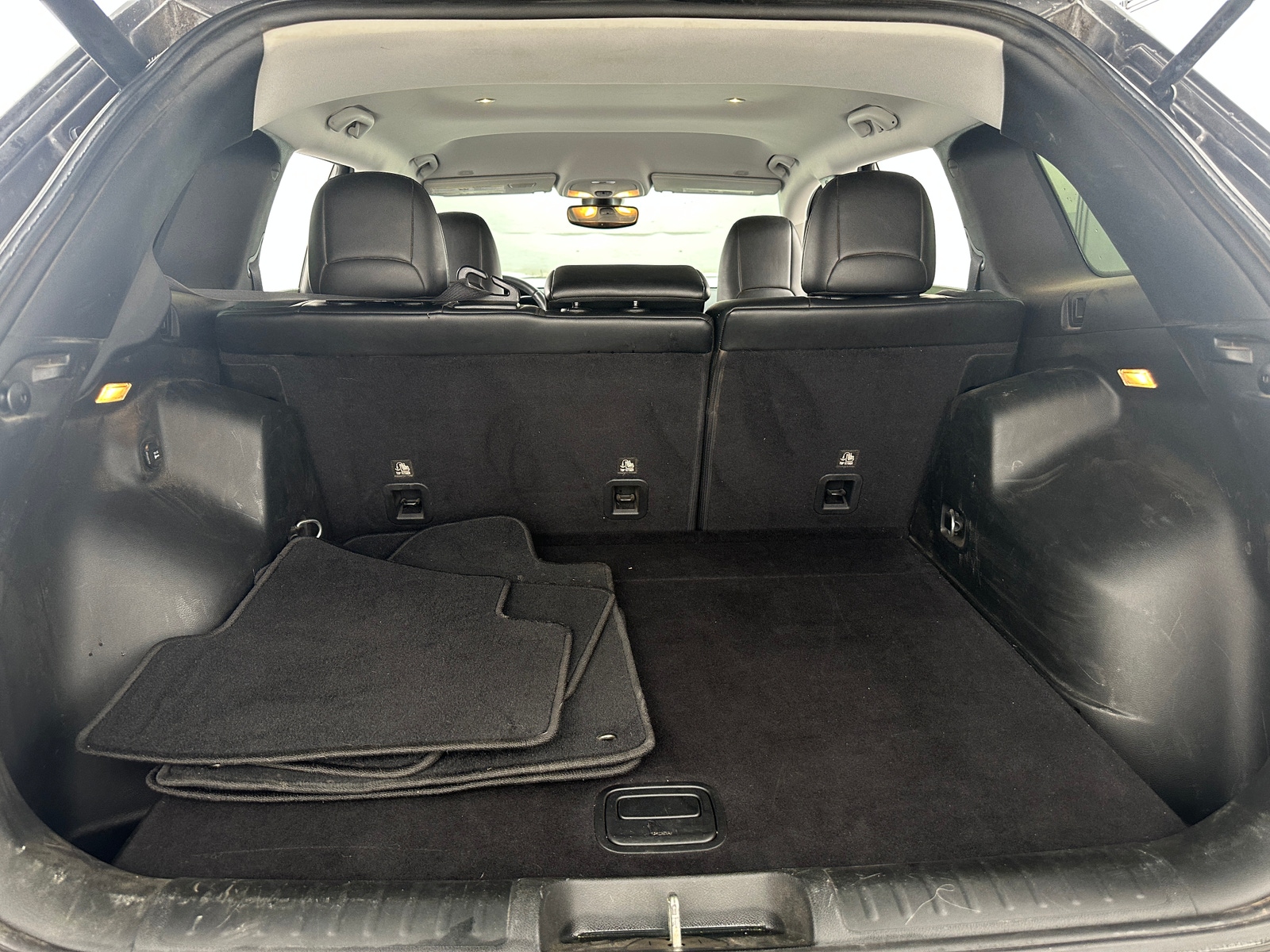 Thumbnail: 2019 Jeep Cherokee - 6