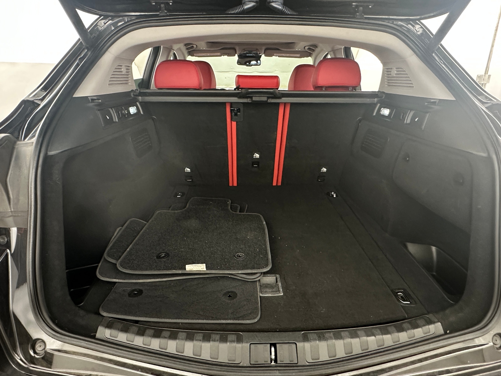 Thumbnail: 2021 Alfa Romeo Stelvio - 6