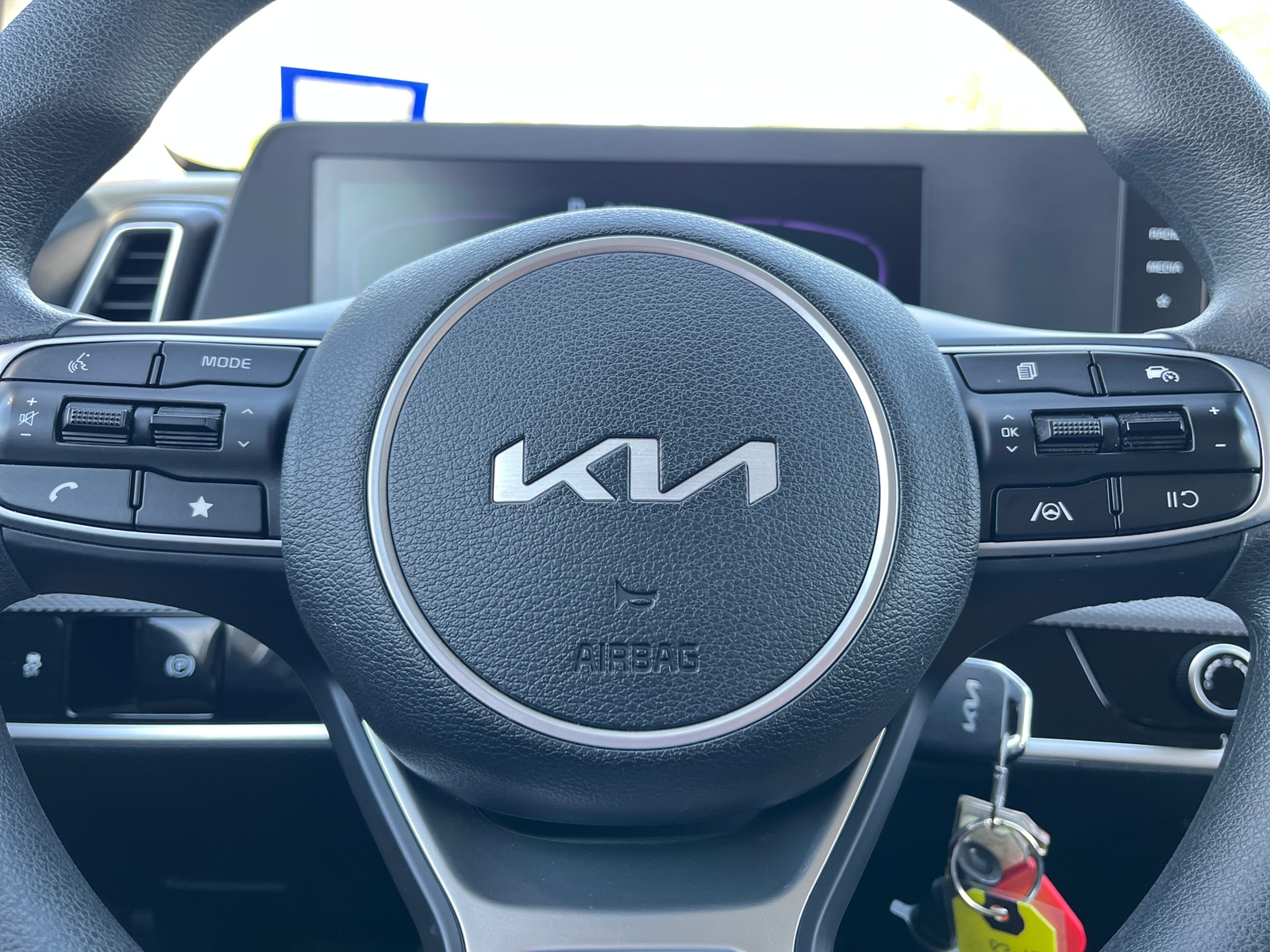 Thumbnail: 2025 Kia Sportage - 5