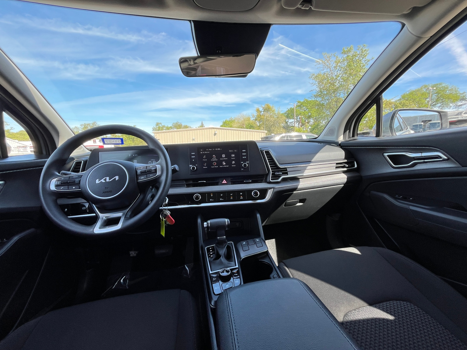 Thumbnail: 2025 Kia Sportage - 3