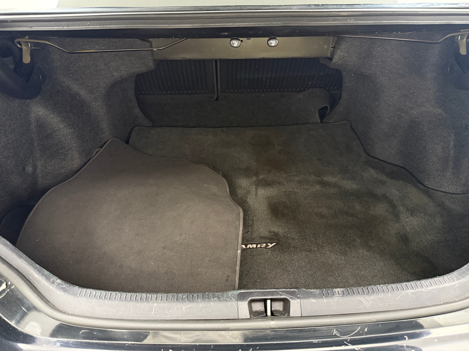 Thumbnail: 2015 Toyota Camry - 7