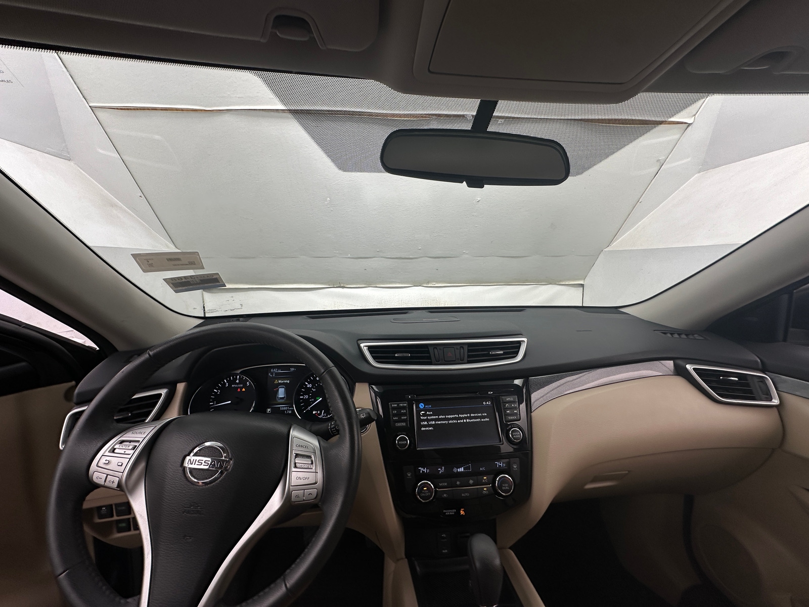 Thumbnail: 2016 Nissan Rogue - 2