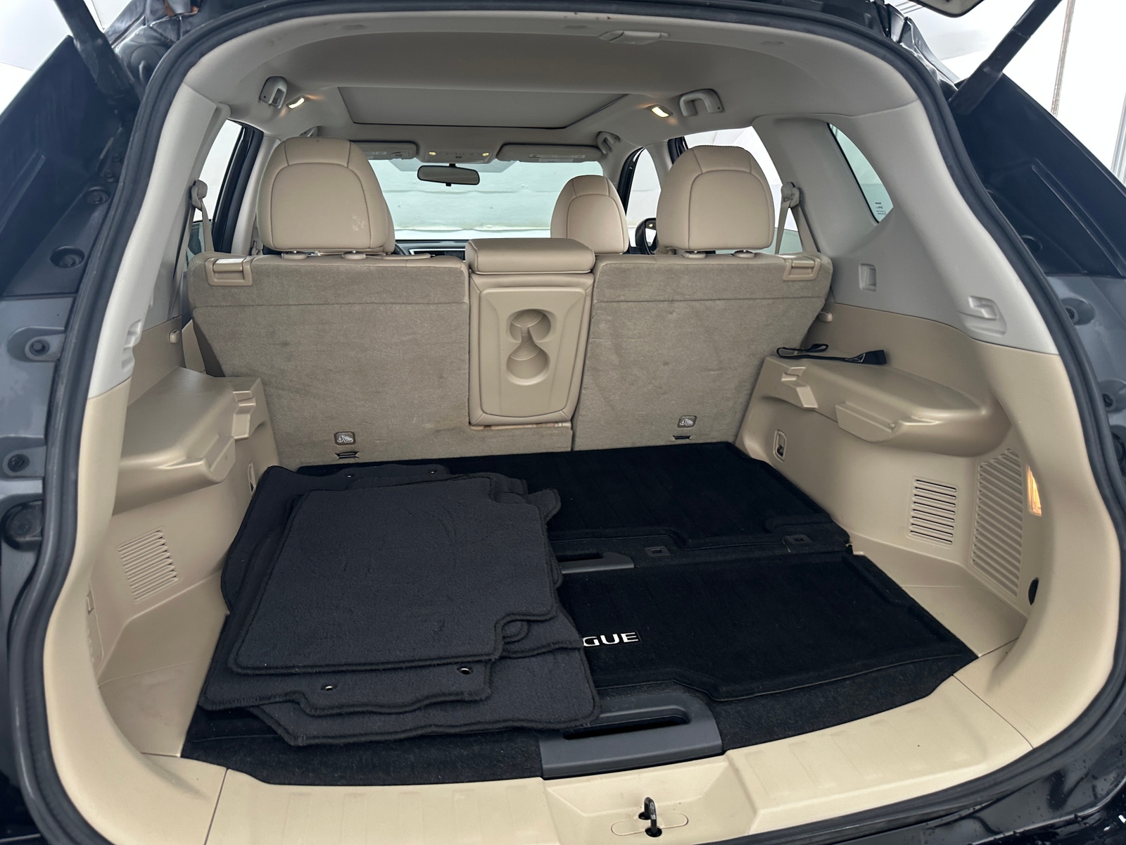 Thumbnail: 2016 Nissan Rogue - 6