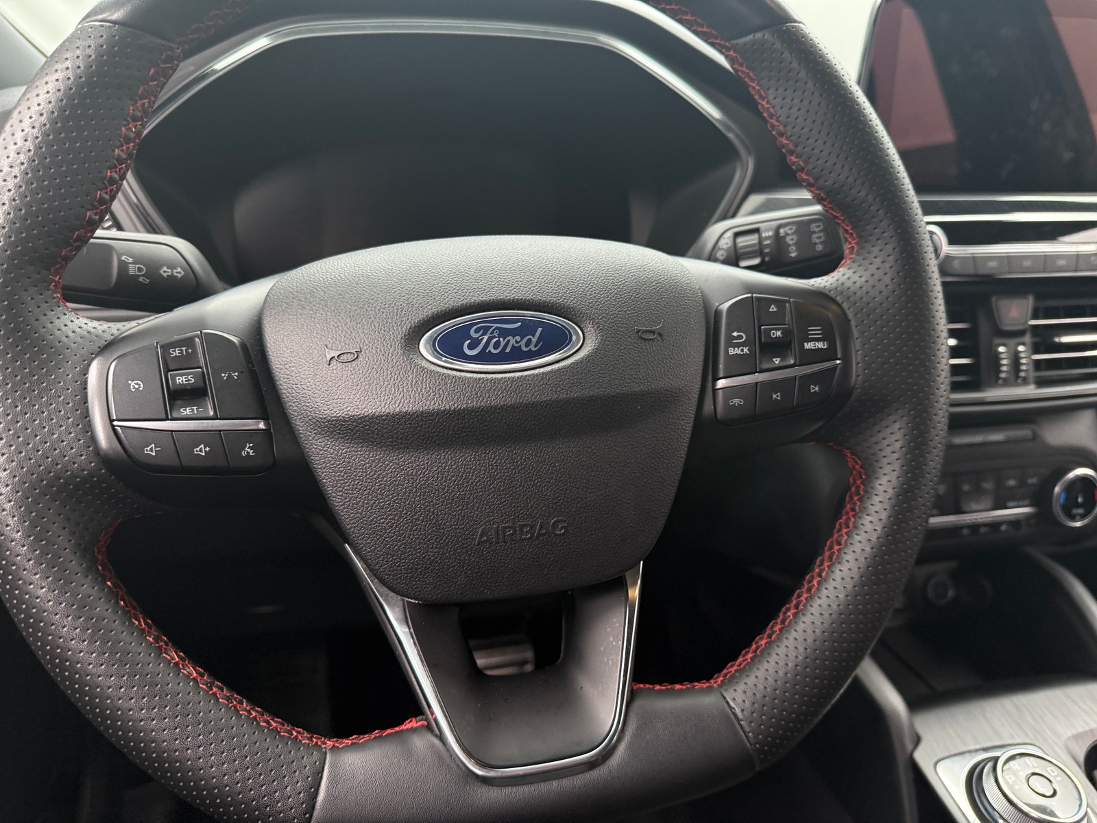 Thumbnail: 2024 Ford Escape - 4