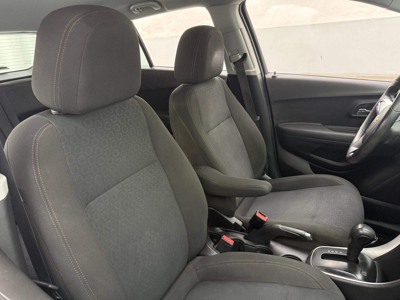 Thumbnail: 2018 Chevrolet Trax - 2