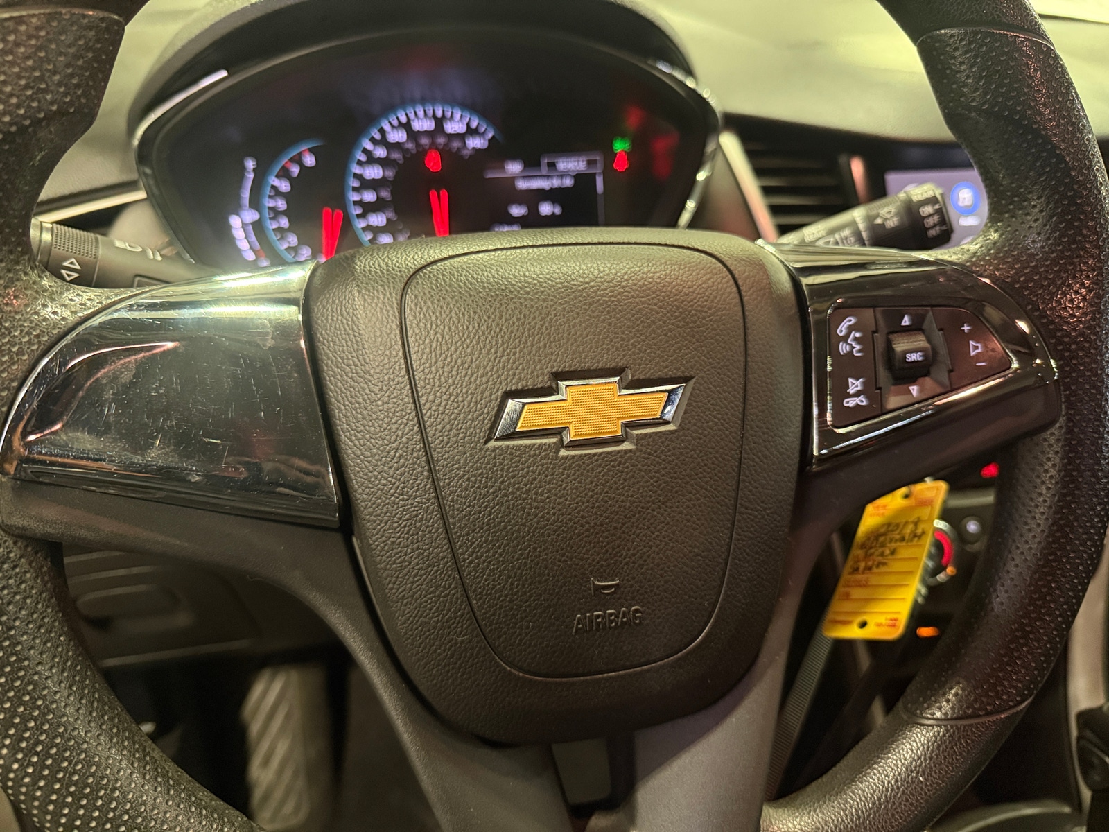 Thumbnail: 2018 Chevrolet Trax - 5