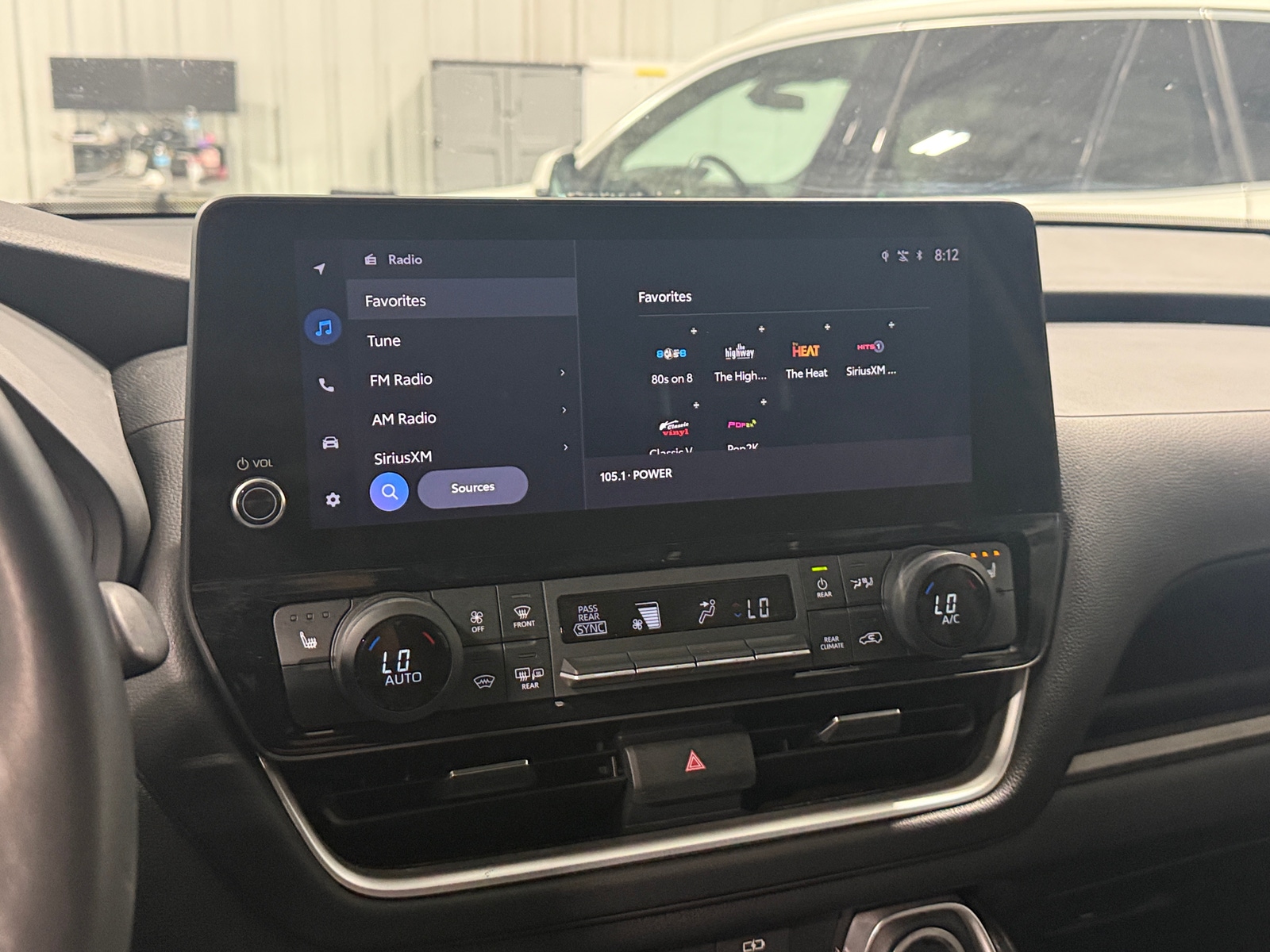 Thumbnail: 2025 Toyota Grand Highlander - 4