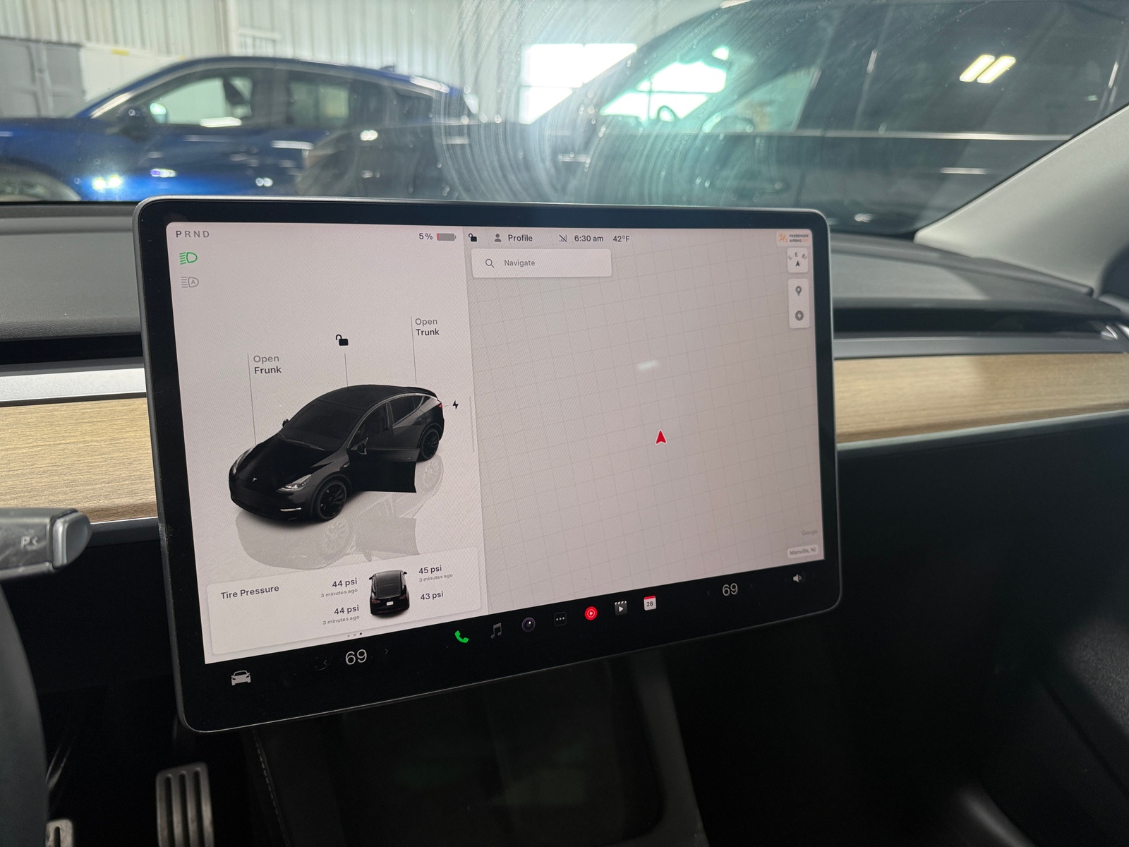 Thumbnail: 2023 Tesla Model Y - 3