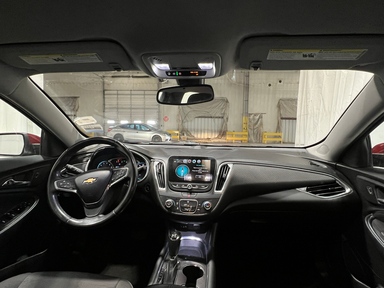 Thumbnail: 2018 Chevrolet Malibu - 3